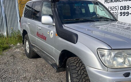 Toyota Land Cruiser 100 рестайлинг 2, 2007 год, 2 750 000 рублей, 3 фотография