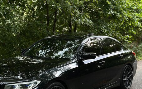 BMW 3 серия, 2019 год, 3 650 000 рублей, 3 фотография