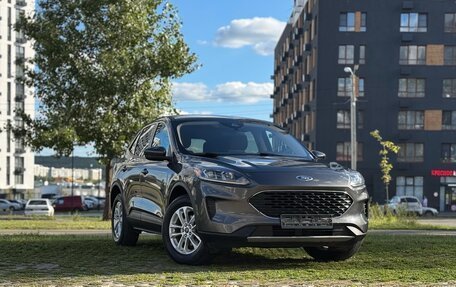 Ford Escape, 2020 год, 1 590 000 рублей, 3 фотография