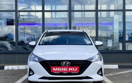 Hyundai Solaris II рестайлинг, 2022 год, 1 389 000 рублей, 2 фотография
