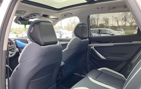 Geely Atlas, 2024 год, 3 817 190 рублей, 12 фотография