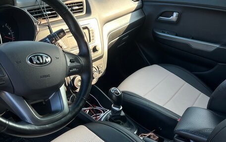 KIA Rio III рестайлинг, 2014 год, 987 000 рублей, 12 фотография