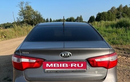 KIA Rio III рестайлинг, 2014 год, 987 000 рублей, 2 фотография