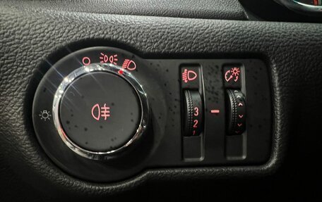 Opel Astra J, 2011 год, 669 888 рублей, 7 фотография