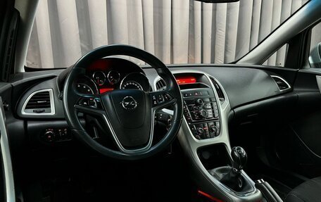 Opel Astra J, 2011 год, 669 888 рублей, 12 фотография
