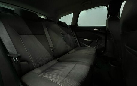 Opel Astra J, 2011 год, 669 888 рублей, 19 фотография