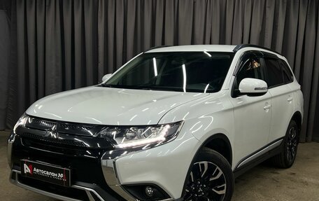 Mitsubishi Outlander III рестайлинг 3, 2021 год, 2 799 777 рублей, 1 фотография