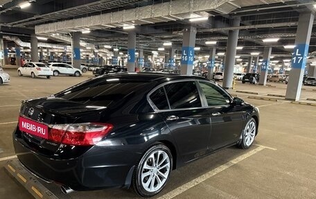 Honda Accord IX рестайлинг, 2013 год, 1 400 000 рублей, 4 фотография