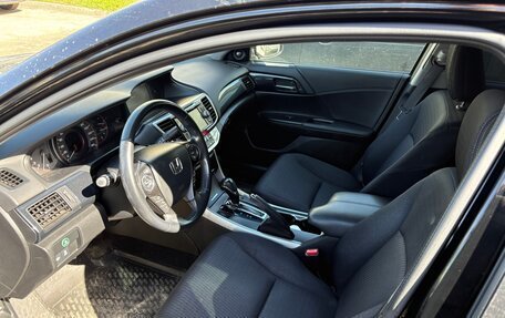 Honda Accord IX рестайлинг, 2013 год, 1 400 000 рублей, 10 фотография
