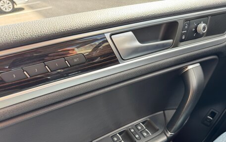 Volkswagen Touareg III, 2014 год, 2 750 000 рублей, 14 фотография