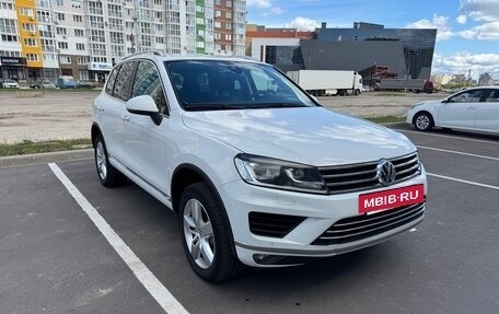 Volkswagen Touareg III, 2014 год, 2 750 000 рублей, 2 фотография