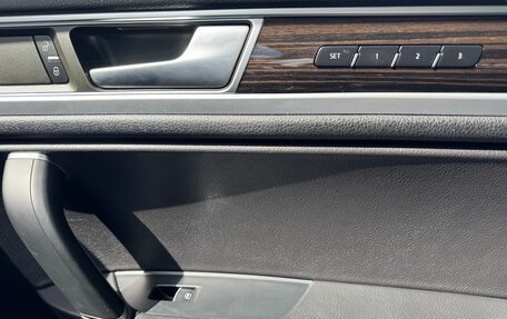 Volkswagen Touareg III, 2014 год, 2 750 000 рублей, 15 фотография