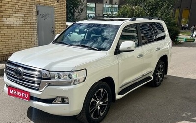 Toyota Land Cruiser 200, 2018 год, 8 250 000 рублей, 1 фотография