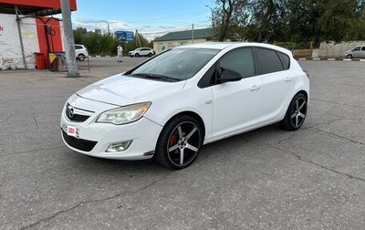 Opel Astra J, 2011 год, 610 000 рублей, 1 фотография