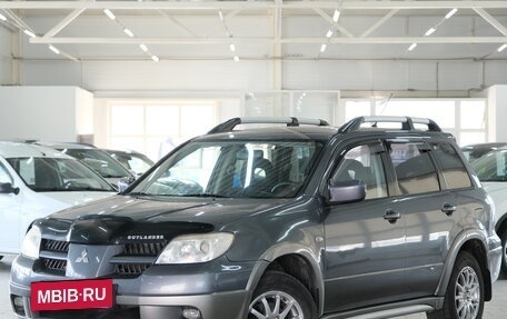 Mitsubishi Outlander III рестайлинг 3, 2005 год, 939 000 рублей, 4 фотография