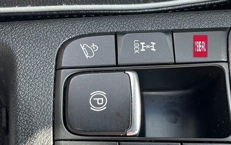 KIA Sportage IV рестайлинг, 2018 год, 2 000 000 рублей, 23 фотография