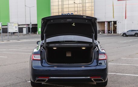 Lincoln Continental IX, 2016 год, 3 000 000 рублей, 9 фотография