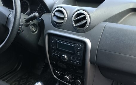 Renault Duster I рестайлинг, 2012 год, 900 000 рублей, 4 фотография