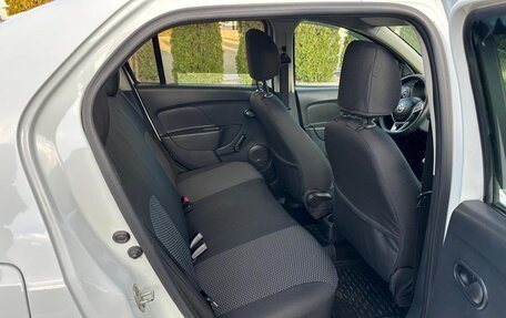 Renault Logan II, 2019 год, 790 000 рублей, 7 фотография