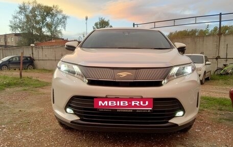 Toyota Harrier, 2019 год, 2 400 000 рублей, 13 фотография