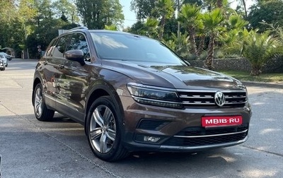 Volkswagen Tiguan II, 2017 год, 2 500 000 рублей, 1 фотография