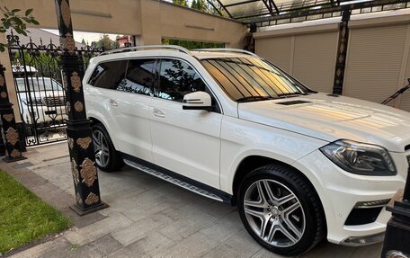 Mercedes-Benz GL-Класс, 2014 год, 3 500 000 рублей, 3 фотография
