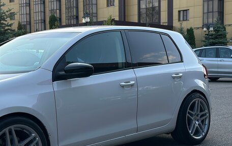 Volkswagen Golf VI, 2010 год, 970 000 рублей, 4 фотография