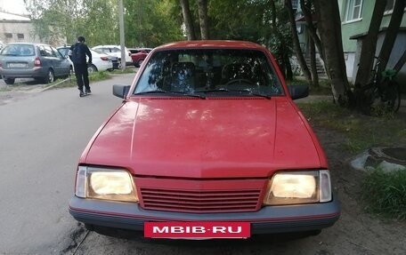 Opel Ascona C, 1988 год, 300 000 рублей, 7 фотография
