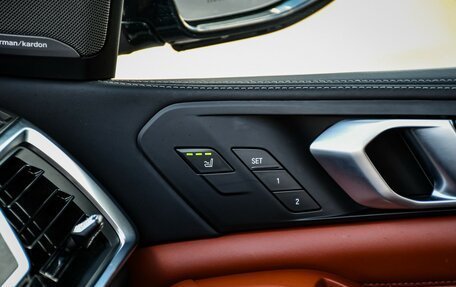 BMW X7, 2022 год, 15 000 000 рублей, 30 фотография