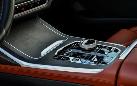 BMW X7, 2022 год, 15 000 000 рублей, 25 фотография