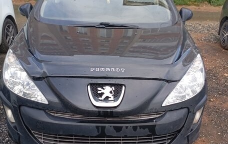 Peugeot 308 II, 2011 год, 320 000 рублей, 2 фотография