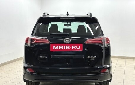 Toyota RAV4, 2018 год, 2 707 000 рублей, 5 фотография
