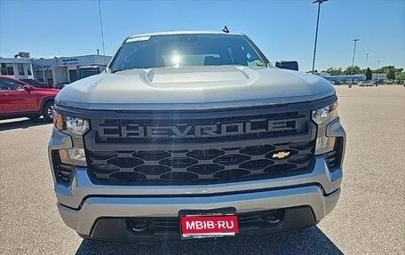 Chevrolet Silverado, 2025 год, 4 600 000 рублей, 1 фотография