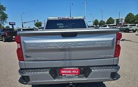 Chevrolet Silverado, 2025 год, 4 600 000 рублей, 5 фотография