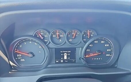Chevrolet Silverado, 2025 год, 4 600 000 рублей, 8 фотография
