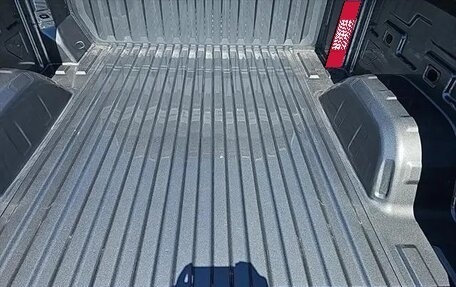 Chevrolet Silverado, 2025 год, 4 600 000 рублей, 30 фотография