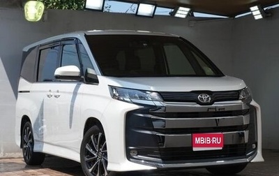 Toyota Noah, 2022 год, 2 800 000 рублей, 1 фотография
