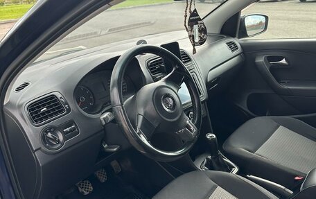 Volkswagen Polo VI (EU Market), 2011 год, 450 000 рублей, 6 фотография