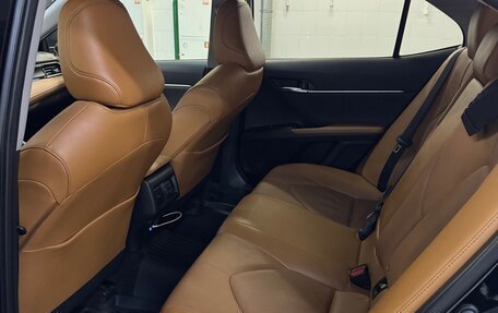 Toyota Camry, 2023 год, 4 100 000 рублей, 5 фотография