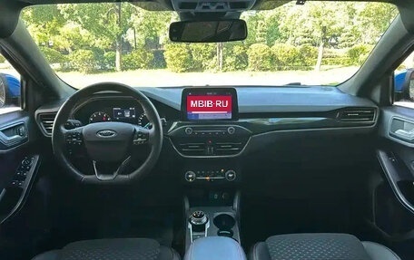 Ford Focus IV, 2022 год, 1 490 999 рублей, 15 фотография