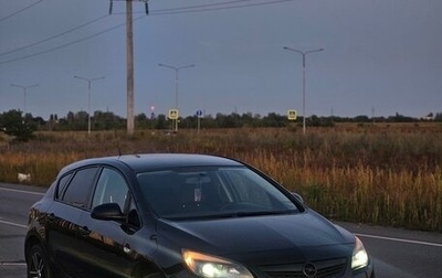 Opel Astra J, 2012 год, 675 000 рублей, 1 фотография