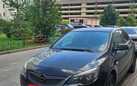 Opel Astra J, 2012 год, 675 000 рублей, 3 фотография