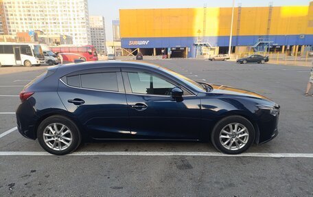 Mazda Axela, 2016 год, 1 550 000 рублей, 3 фотография