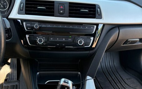 BMW 3 серия, 2018 год, 2 350 000 рублей, 15 фотография
