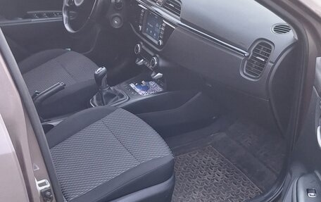 KIA Rio IV, 2018 год, 1 180 000 рублей, 6 фотография