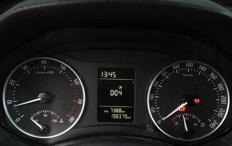 Skoda Octavia, 2010 год, 899 000 рублей, 18 фотография