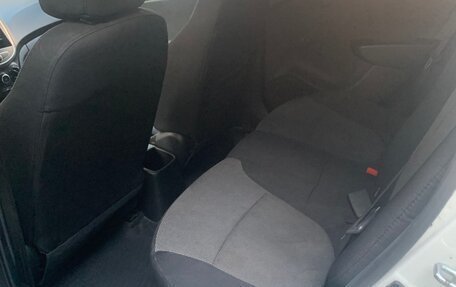 Hyundai Solaris II рестайлинг, 2013 год, 850 000 рублей, 11 фотография