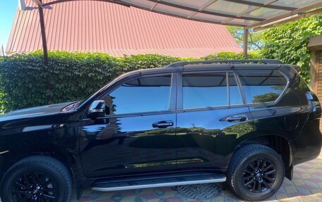 Toyota Land Cruiser Prado 150 рестайлинг 2, 2020 год, 7 065 000 рублей, 2 фотография