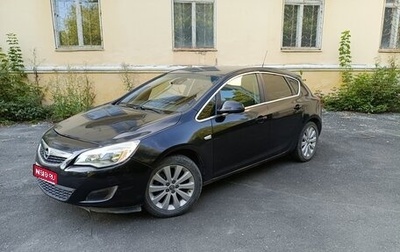 Opel Astra J, 2011 год, 550 000 рублей, 1 фотография