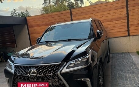 Lexus LX III, 2017 год, 6 700 000 рублей, 2 фотография